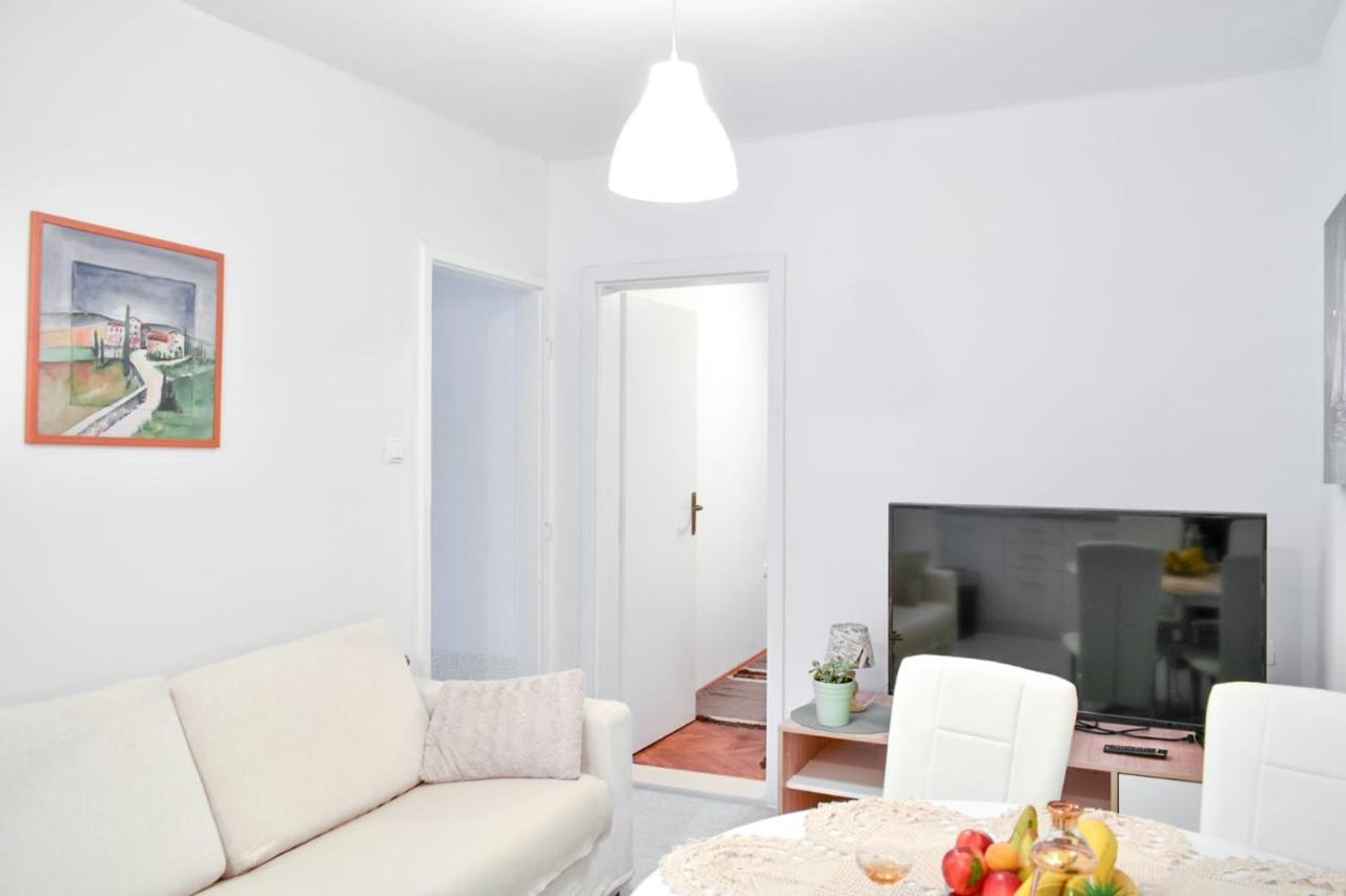 Apartman Karmen Apartment Kastela